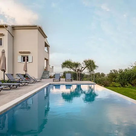 Avra House Villa